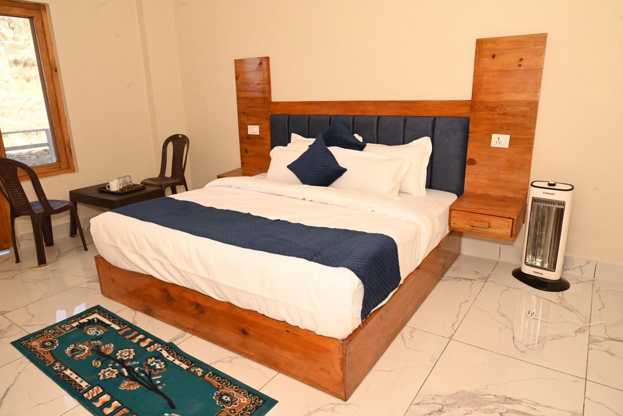 Himalayan Hill Top Resort Kanatal Luaran gambar